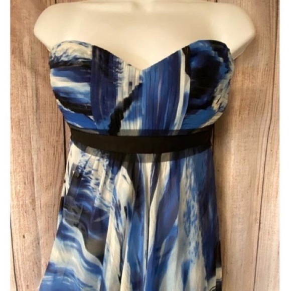 BCBG MAXAZRIA Strapless Cobalt Comb Dress Sz 0 - Picture 5 of 5